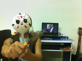 Illustration for article titled The Internet's Most "Terrible" Cosplay Is Still the Most Amusing